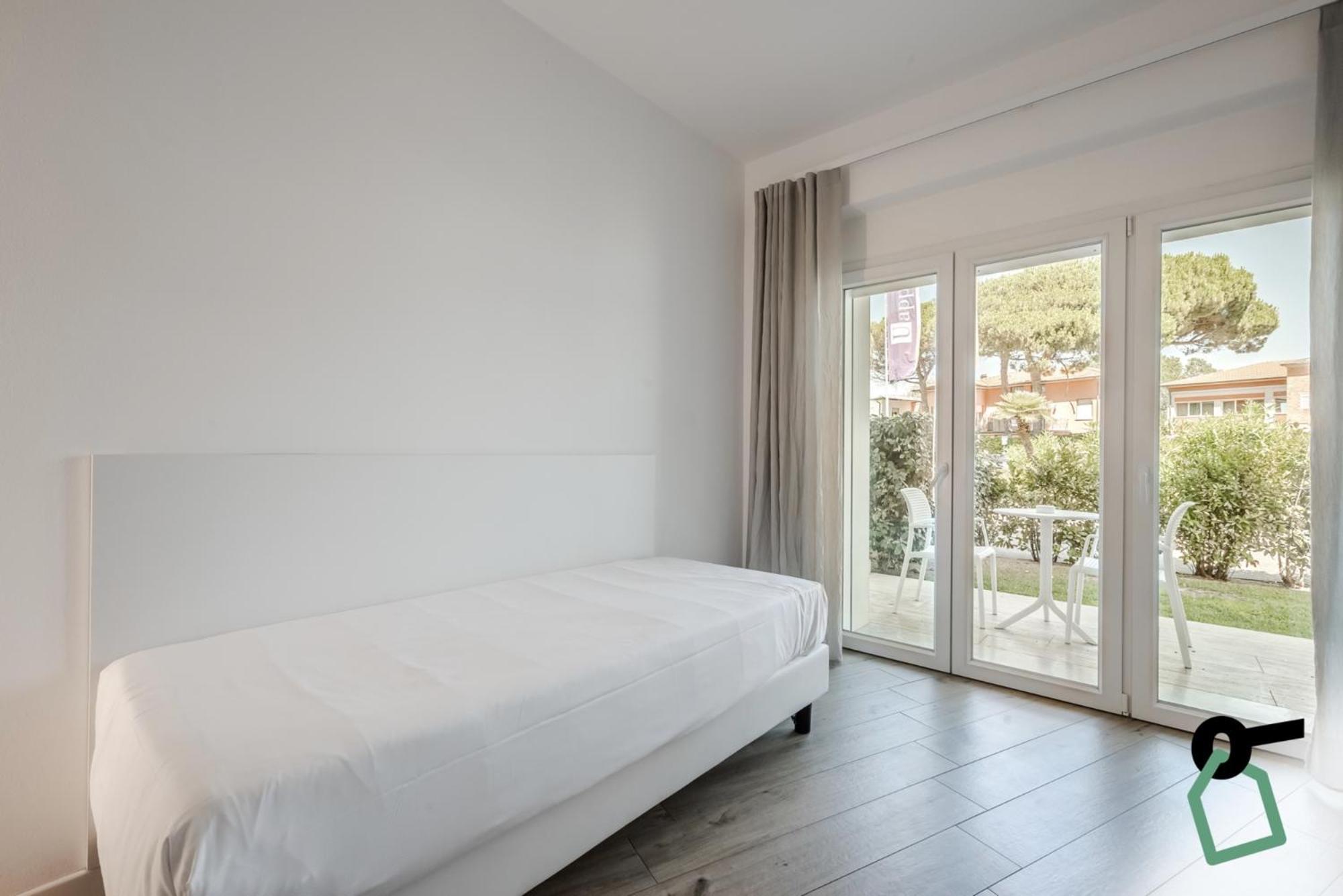 Hotiday Room Collection - Tirrenia Εξωτερικό φωτογραφία