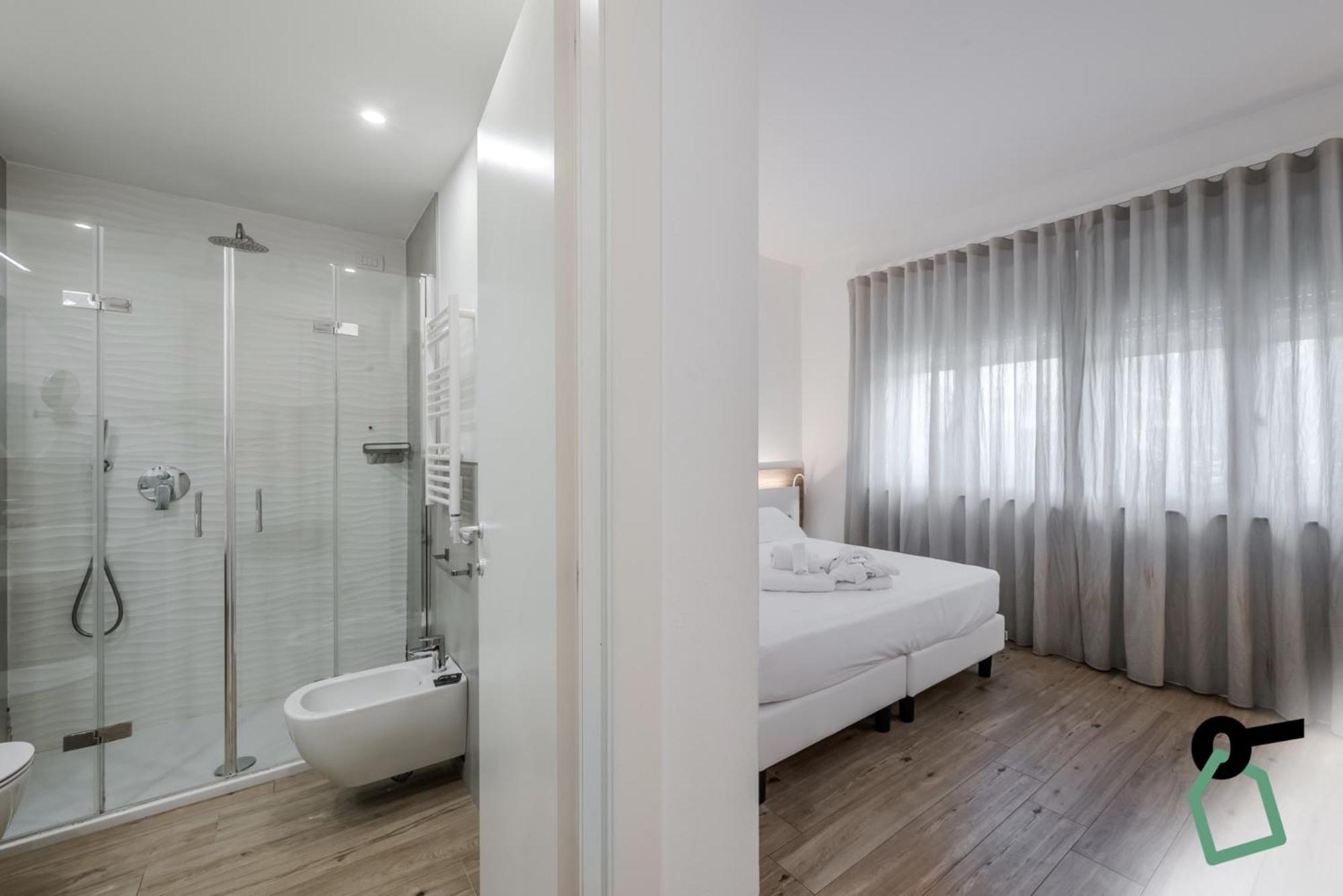Hotiday Room Collection - Tirrenia Εξωτερικό φωτογραφία