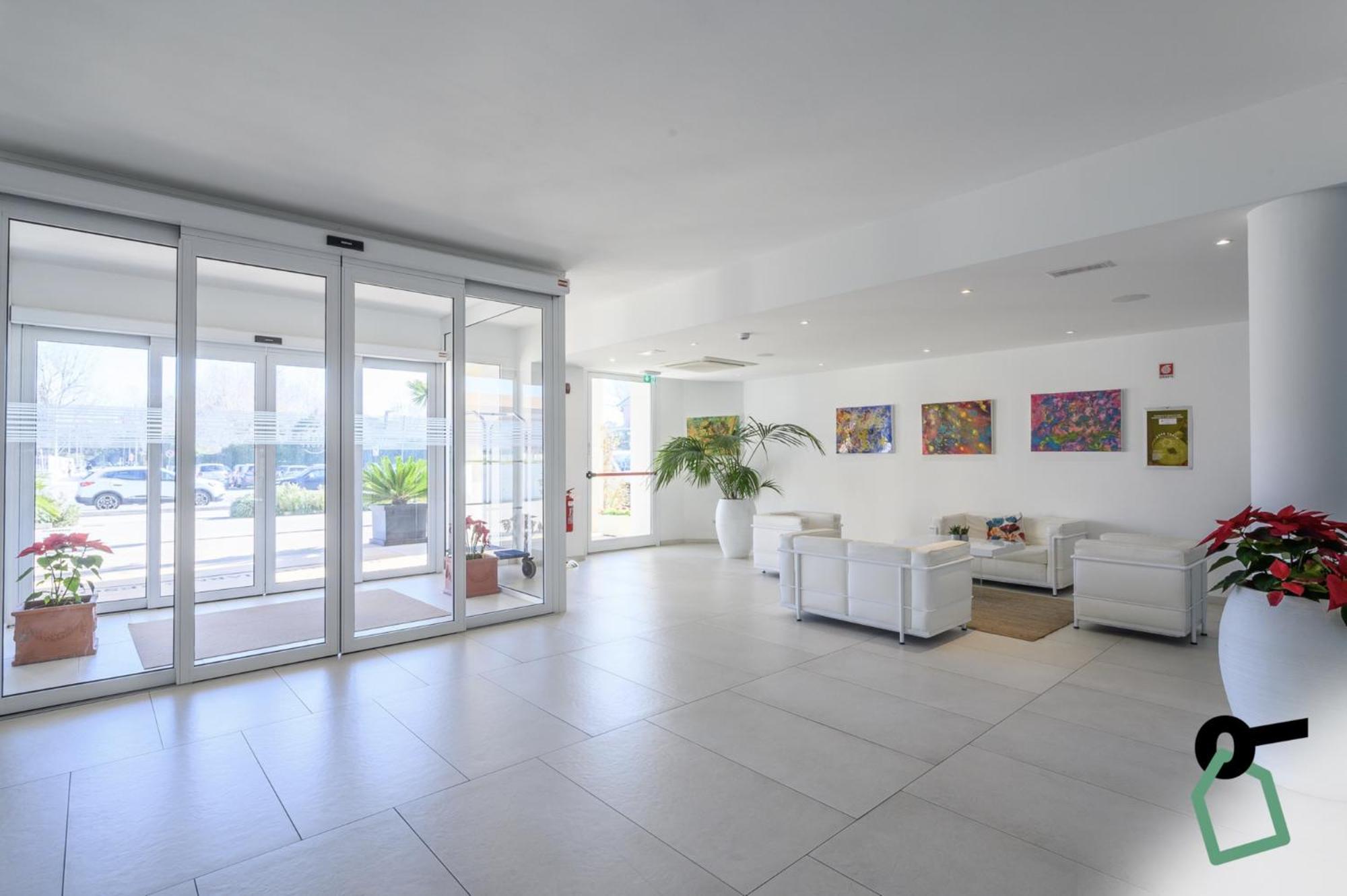 Hotiday Room Collection - Tirrenia Εξωτερικό φωτογραφία